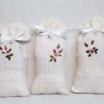 Lavanda u vezenoj vrećici