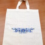 Platnena ručno vezena torba sa slovačkim motivom 1.